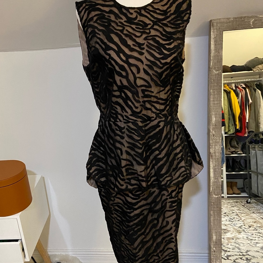 BCBG Max Azria Irisa Set
